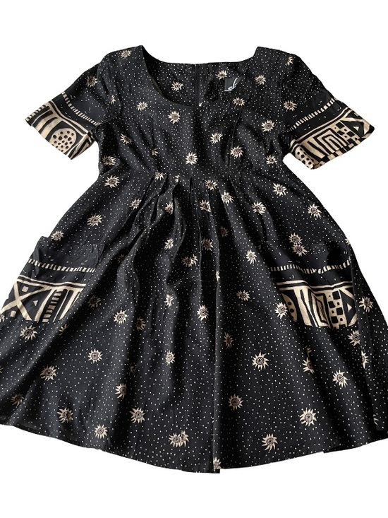 Elisse Dresses & Skirts - Vintage Elisse Black and Tan Abstract Mixed Print Dress
